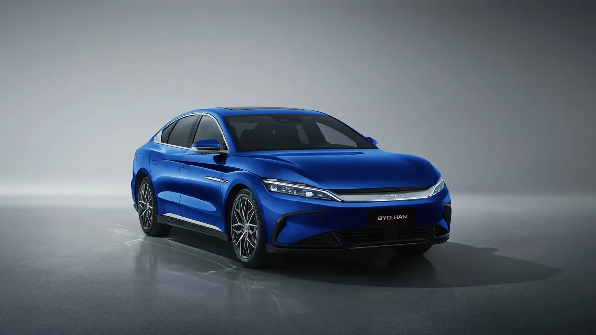 BYD Da Han EV, berlina eléctrica presentada en China en octubre de 2026.