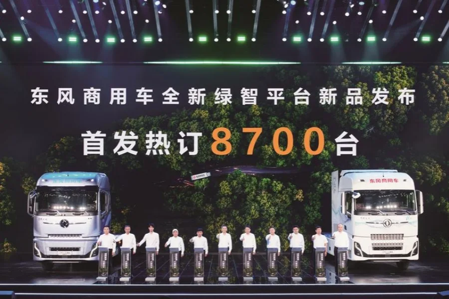 Imagen de Dongfeng asociada a la presentación de la plataforma D600 para camiones con distintas tecnologías de propulsión.